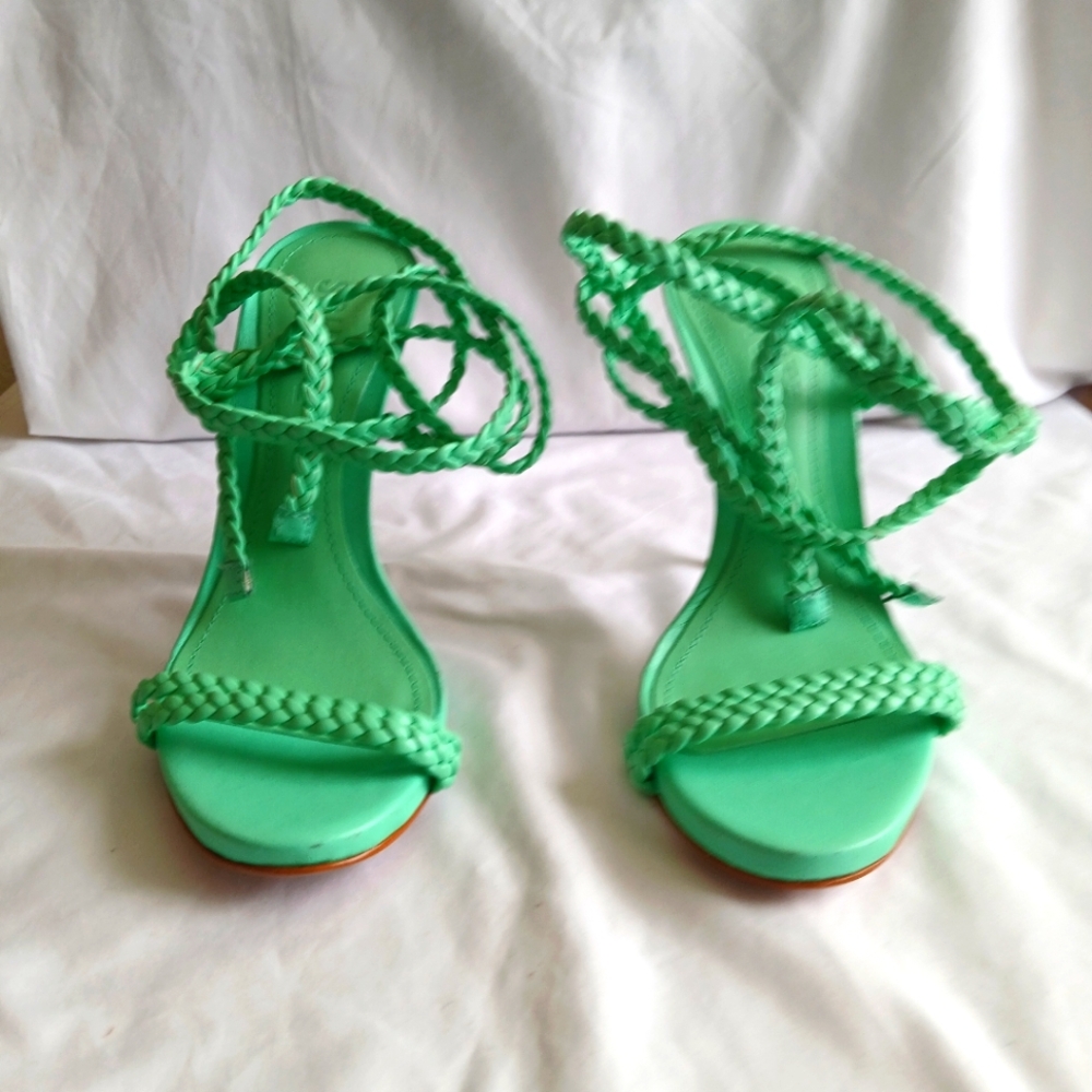 Schutz Women's High-Heel Luxury Shoes Size 5B Made in Brazil